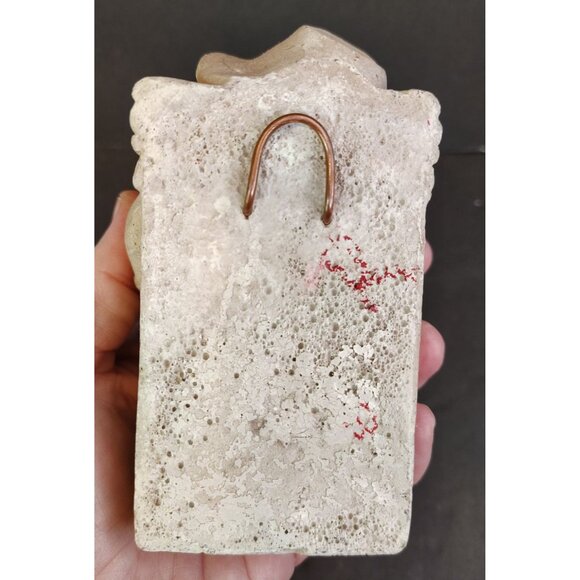 Vintage Carruth Studio Birdwatcher Garden Wall Plaque, Woman Feeding Bird, 1995 - Picture 5 of 5